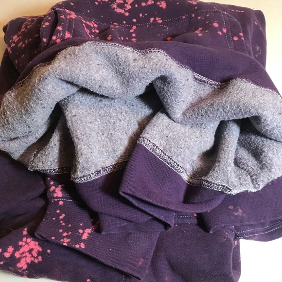 PRICE FIRM!!! Urban Renewal Vtg Oversized Bleached Hoodie - Picture 5 of 8